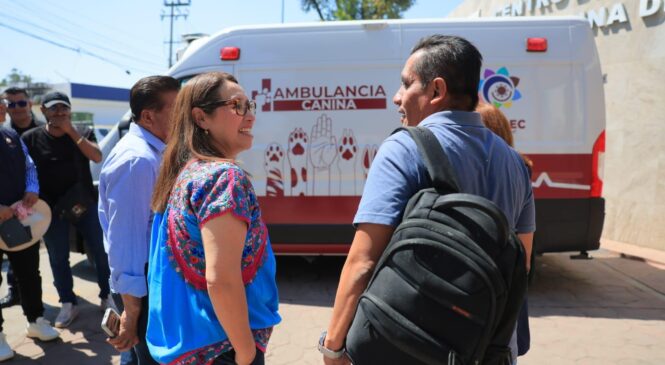PRESENTA AZUCENA CISNEROS AMBULANCIAS VETERINARIAS Y VEHÍCULO CANINO PARA RESCATE Y ATENCIÓN DE ANIMALES
