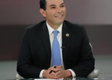 PIDE ENRIQUE VARGAS CONVOCAR A MESA DE TRABAJO PARA EL INICIO DE LAS NEGOCIACIONES DEL T-MEC