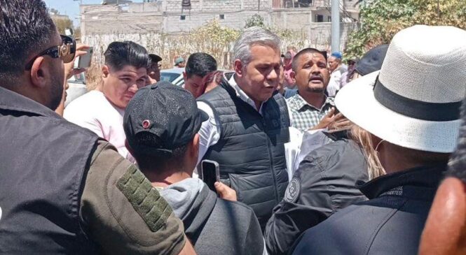 DIPUTADO FEDERAL DEL PT, FERNANDO VILCHIS CONTRERAS PROTEGE TIRADERO CLANDESTINO Y SE OPONE A DILIGENCIA DE LA FGJEM