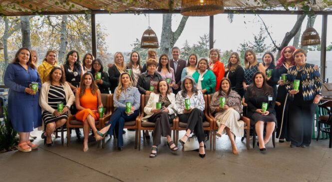 SE REUNEN MUJERES LÍDERES DE ATIZAPÁN CON LUIS MONTAÑO