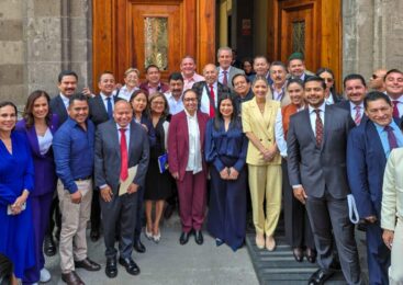 SE REÚNE AZUCENA CISNEROS CON CLAUDIA SHEINBAUM EN PALACIO NACIONAL