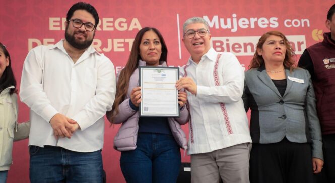 ALCALDE ISAAC MONTOYA JUNTO CON EL SECRETARIO DE BIENESTAR DEL EDOMEX ENTREGAN CERCA DE 3 MIL TARJETAS DEL PROGRAMA INTEGRAL MUJERES CON BIENESTAR