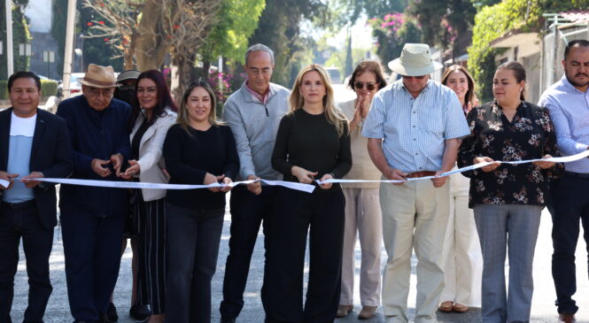 REDUCE HUIXQUILUCAN TRÁNSITO VEHICULAR EN LOMAS ANÁHUAC CON REPAVIMENTACIÓN DE AVENIDA