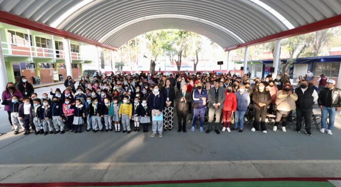 ENTREGA GOBIERNO DE TLALNEPANTLA EQUIPOS DE CÓMPUTO A ESCUELAS PRIMARIAS DEL MUNICIPIO