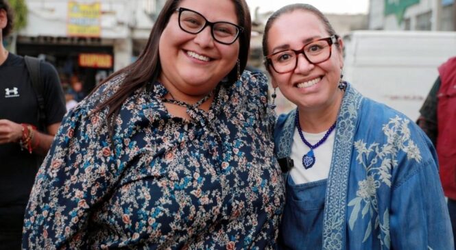 AZUCENA CISNEROS Y CITLALLI HERNÁNDEZ PRESENTAN LA CARTILLA DE DERECHOS DE LAS MUJERES EN FERIA DEL LIBRO DE ECATEPEC