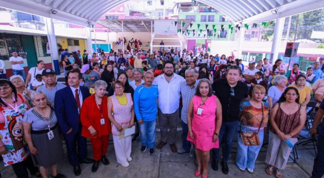 GOBIERNO DE NAUCALPAN CONSTRUIRÁ UN MURO QUE PROTEGERÁ   PRIMARIA Y KINDER EN RIESGO EN LA COLONIA EMILIANO ZAPATA