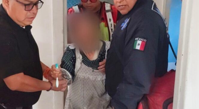 RESCATAN A ADULTA MAYOR EN ABANDONO DENTRO DE SU DEPARTAMENTO EN ECATEPEC