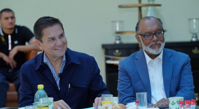 USO DE INTELIGENCIA ARTIFICIAL Y ROBÓTICA EN ATIZAPÁN PARA EFICIENTAR LOS SERVICIOS PÚBLICOS Y EL GOBIERNO PROPONE LUIS MONTAÑO