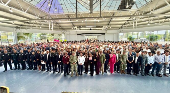 FORTALECE TLALNEPANTLA SU ESTRATEGIA DE SEGURIDAD AL SER UNO DE LOS MUNICIPIOS BENEFICIADOS EN LA ENTREGA DE ARMAMENTO Y RECURSOS EN EL EDOMÉX