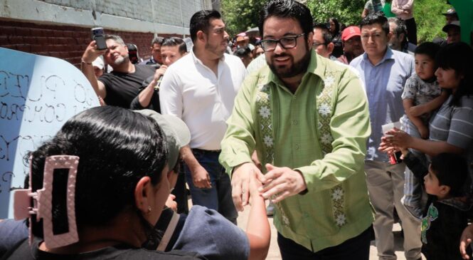 REAFIRMA ALCALDE ISAAC MONTOYA  COMPROMISO CON LA EDUCACIÓN Y ATIENDE PETICIÓN IGNORADA POR UNA DÉCADA EN ESCUELA