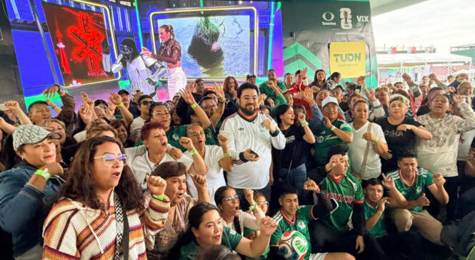 MILES DE FAMILIAS NAUCALPENSES DISFRUTAN DEL MUNDIAL SOCIAL LAS CUATRO CASAS EN EL FORO DE LA UNIDAD CUAUHTÉMOC