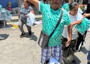 COMERCIANTES DE ATIZAPÁN SE PONEN LA VERDE CON LUIS MONTAÑO