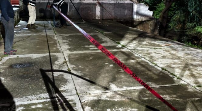 ATIENDE PROTECCIÓN CIVIL DERRUMBE DE TALUD EN LA RAQUELITO Y SAN JOSÉ DE LOS LEONES 3ª SECCIÓN
