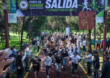 ALCALDE ISAAC MONTOYA DESTACA EL COMPROMISO Y LA VOCACIÓN DE SERVICIO DE LA GUARDIA NACIONAL EN LA CARRERA “PONTE EN GUARDIA”