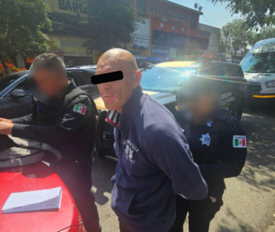 RESPUESTA INMEDIATA DE LA GUARDIA MUNICIPAL PERMITE DETENER A PRESUNTO RESPONSABLE DE ROBO A VARIAS FARMACIAS EN NAUCALPAN
