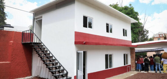 ENTREGA ALCALDE ISAAC MONTOYA  CASA DEL ADULTO MAYOR EN LOMAS VERDES