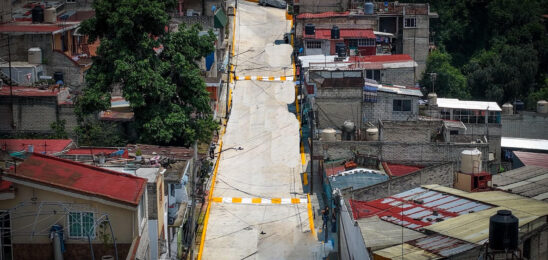 CON EL PROGRAMA LA COMUNA, VECINAS, VECINOS Y GOBIERNO CAMBIAN REALIDAD DE LA CALLE NUDO MIXTECO