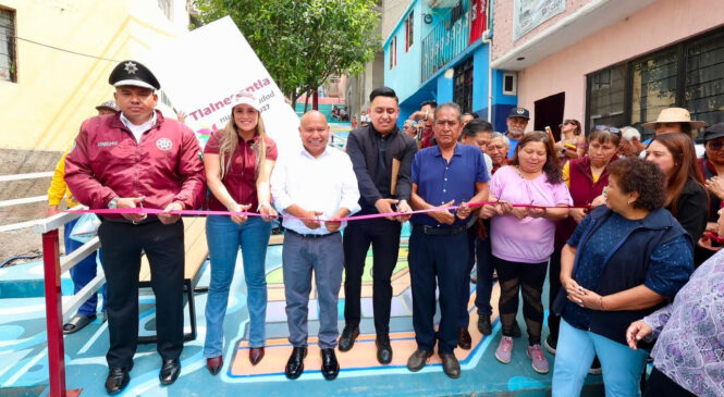ENTREGA TLALNEPANTLA RENOVACIÓN INTEGRAL DE ESCALINATAS Y SERVICIOS BÁSICOS EN BENEFICIO DE LOMAS DE SAN JUAN IXHUATEPEC