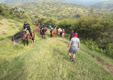 POLICÍA DE ECATEPEC Y LA MARINA REFUERZAN VIGILANCIA EN SIERRA DE GUADALUPE POR VACACIONES