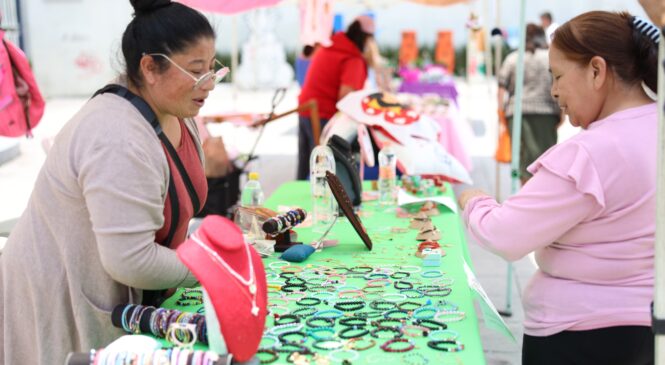 HUIXQUILUCAN ABRE ESPACIO AL TALENTO LOCAL EN EL “CORREDOR EXPO VENTA ARTESANAL”