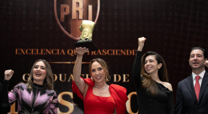 SOMOS UN PUÑO LISTO PARA DEFENDER LA DEMOCRACIA Y SUS INSTITUCIONES: CRISTINA RUIZ