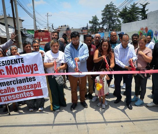 GOBIERNO DE NAUCALPAN DE LA MANO DE LA COMUNIDAD TRANSFORMA SUS CALLES Y AVENIDAS
