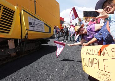 CON INVERSIÓN Y AHORRO MUNICIPAL, AZUCENA CISNEROS REPAVIMENTA VIALIDADES