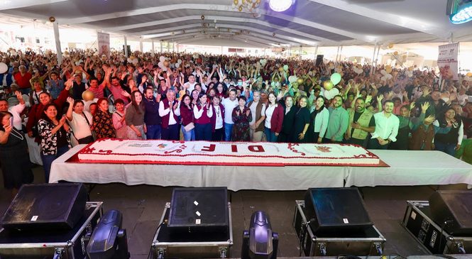 REÚNE TLALNEPANTLA A 10 MIL ADULTOS MAYORES PARA CELEBRAR EL DÍA DE LAS ABUELAS Y LOS ABUELOS