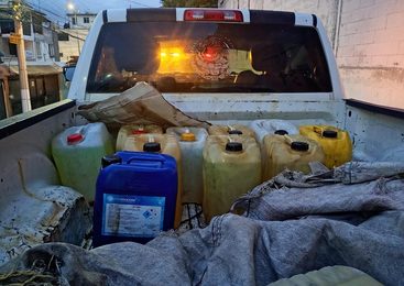 POLICÍA MUNICIPAL Y MARINA DETIENEN A SUJETO POR POSESIÓN ILEGAL DE HIDROCARBUROS