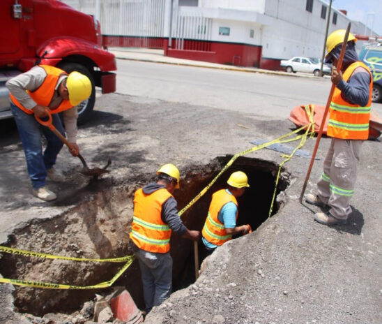 IZCALLI COMIENZA REPARACIÓN DE SOCAVÓN EN ZONA INDUSTRIAL CUAMATLA