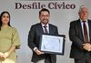 ENCABEZA DANIEL SERRANO DESFILE CÍVICO POR EL 216 ANIVERSARIO DEL INICIO DE LA INDEPENDENCIA DE MÉXICO