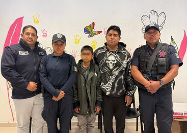 LOCALIZAN A MENOR EXTRAVIADO Y LO REINTEGRAN CON SU FAMILIA EN TLALNEPANTLA
