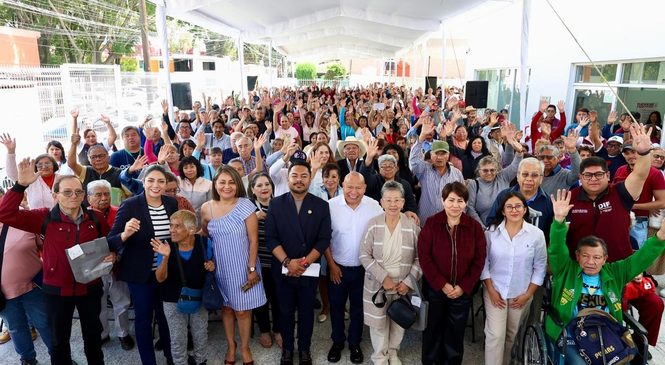 ENTREGA TLALNEPANTLA APARATOS FUNCIONALES Y AUXILIARES AUDITIVOS A LA CIUDADANÍA
