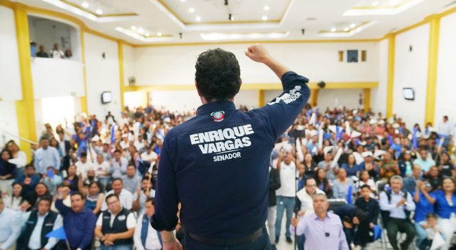 LISTOS LOS SOLDADOS AZULES EN COCOTITLÁN TRAS EL BANDERAZO DE SALIDA DEL SENADOR ENRIQUE VARGAS PARA LOS TRABAJOS PARTIDISTAS RUMBO AL 2027