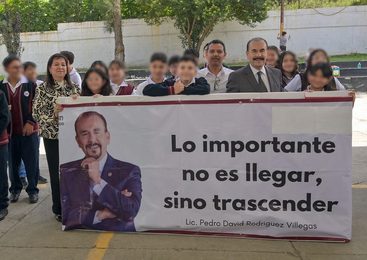 ENTREGA ATIZAPÁN MIL 20 EQUIPOS DE CÓMPUTO PARA FORTALECER LA EDUCACIÓN