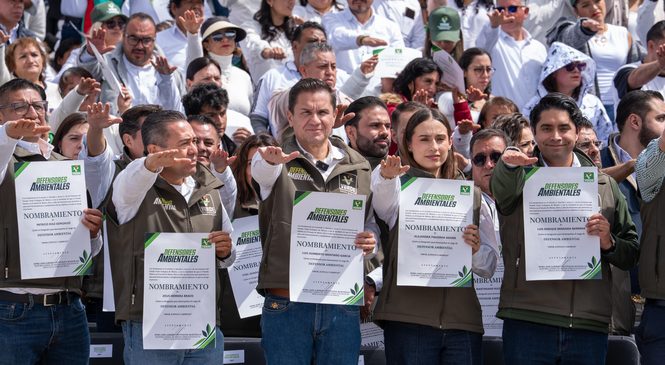 LUIS MONTAÑO TOMA PROTESTA COMO DEFENSOR AMBIENTAL DEL PVEM EN ATIZAPÁN