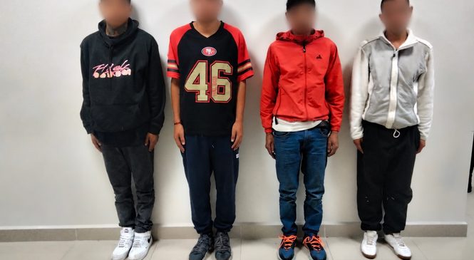 DETIENEN A 4 HOMBRES INVESTIGADOS POR HOMICIDIOS EN NAUCALPAN Y EN EL OPERATIVO BALEAN A MANDO POLICIAL