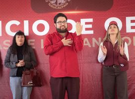 DA BANDERAZO ALCALDE ISAAC MONTOYA A NUEVO TREN DE PAVIMENTACIÓN MUNICIPAL EN INICIO DE RECONSTRUCCIÓN INTEGRAL DE LA CALZADA LOS ARCOS